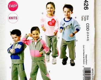 McCall's P426 Modello di cucito per abbigliamento in maglia per bambini, taglie 2-5, NON TAGLIATO