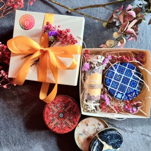 Gift box: Smudge and Candle • Christmas Gifts • Gifts for her • Personalized Gift • Housewarming Gift