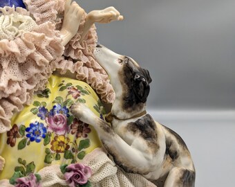 西ドイツ製　ビンテージのkoestel社の聖母子のお人形！丁寧に造られた可愛い！ Large 1900s Antique Volkstedt German Porcelain Lace Figurine