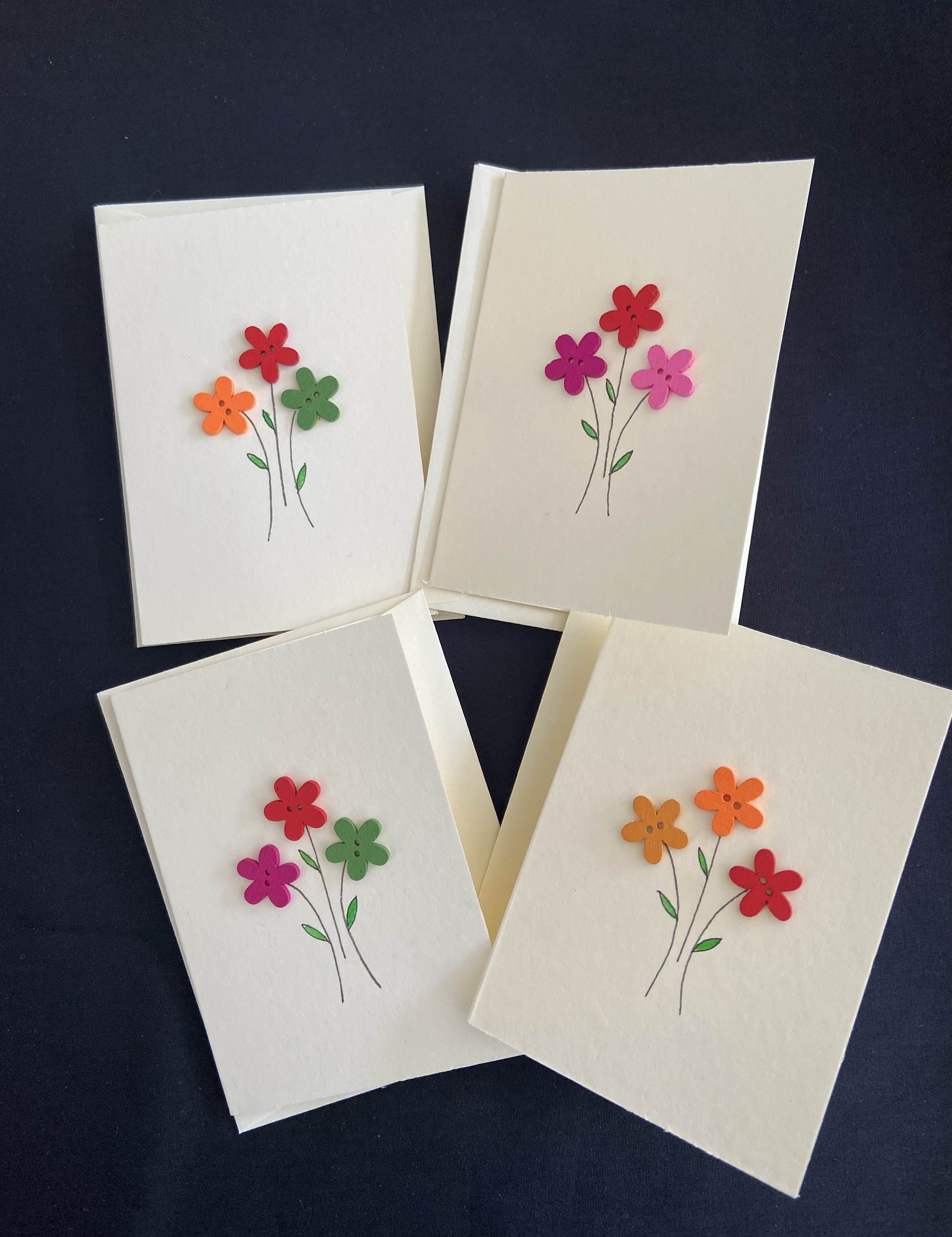Set of 4 small blank greetings cards with wooden flower button Etsy