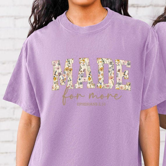 Made For More, Floral T-shirt