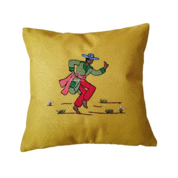 Housse de Coussin Brodée à La Main avec Des Motifs Sujet Malagache