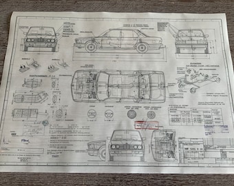 Puede incluir: Un dibujo técnico en blanco y negro de un sedán BMW Serie 5. El dibujo muestra el automóvil desde diferentes ángulos, incluyendo las vistas frontal, lateral y superior. El dibujo también incluye detalles del interior y exterior del automóvil, como el motor, la suspensión y las ruedas. El dibujo está etiquetado con varias especificaciones técnicas, incluyendo las dimensiones, el peso y el tamaño del motor del automóvil. El dibujo está fechado en 1980.