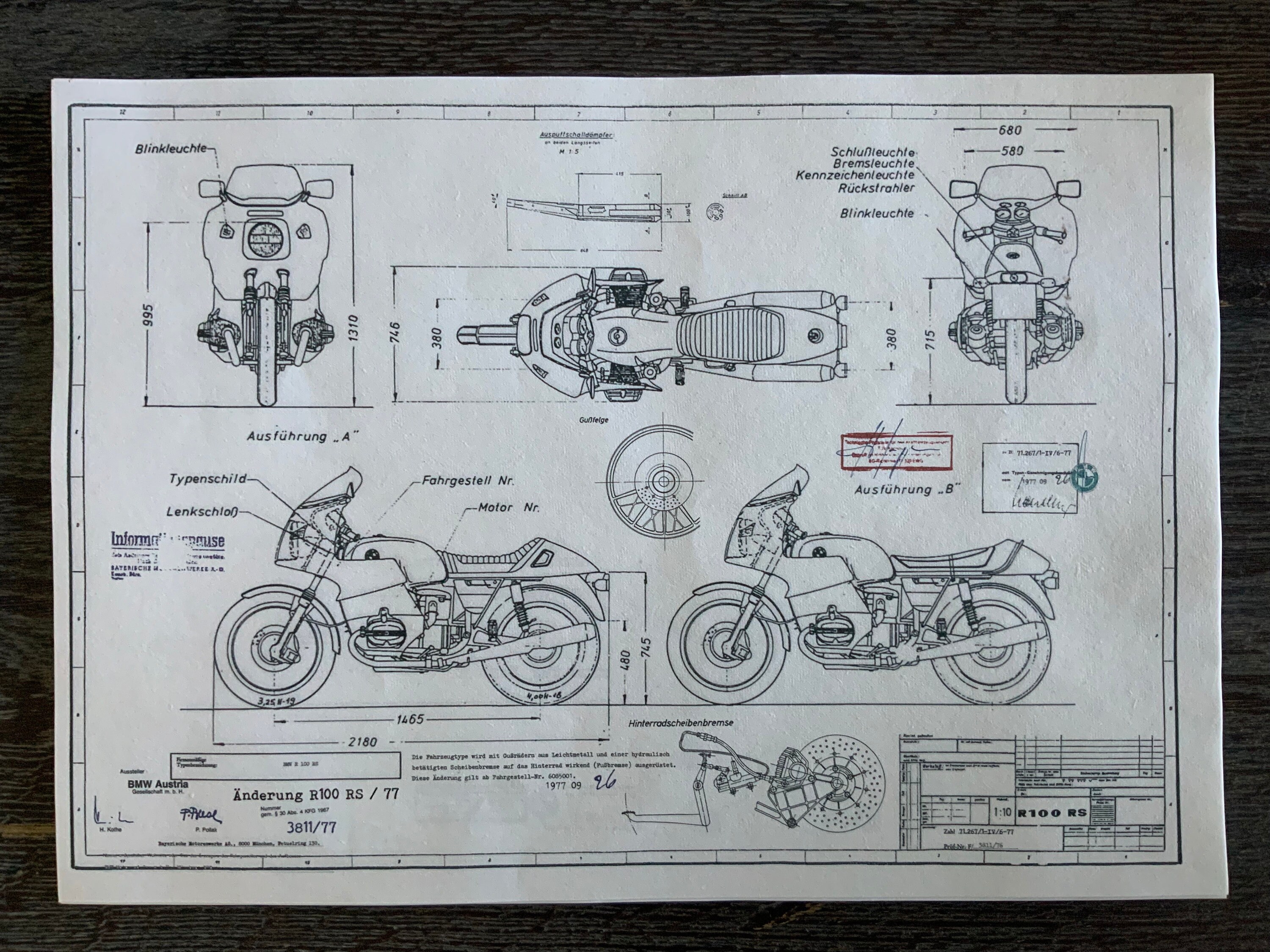 1977 年の BMW R 100 RS の設計図 ARTwork