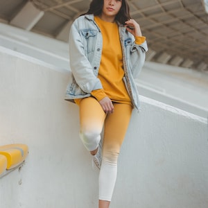Women&#39;s Orange to White Gradient Casual Leggings