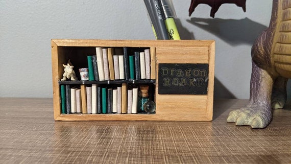 Office & Desk Storage Frog Thor and Alligator Loki/Croki Library of ...