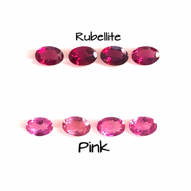K&ouml;nnte beinhalten: Zwei Reihen ovaler Edelsteine. Die obere Reihe ist mit "Rubellite" beschriftet und zeigt vier tiefrosa Edelsteine. Die untere Reihe ist mit "Pink" beschriftet und zeigt vier hellrosa Edelsteine.