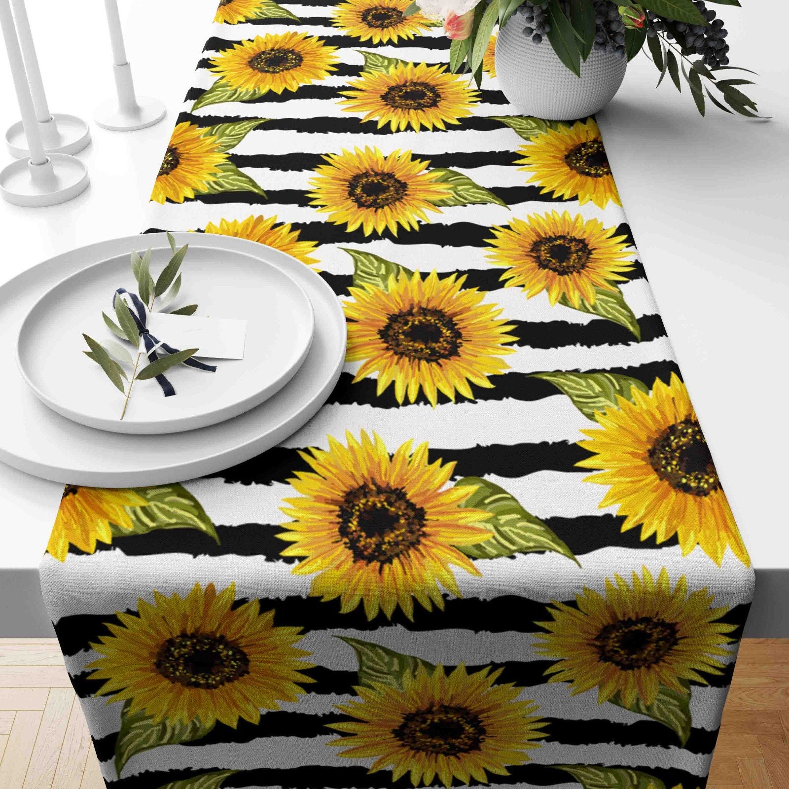 Runner Da Tavolo Non Tessuto Giallo Sole - 23cm X 20m Per Feste E Decorazioni - Foto 4