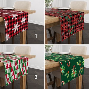 Grön & röd julbordslöpare, rutigt mönstrat kökslöpare, julgrans- och snöflingeduk, högtidsdekor, julklapp