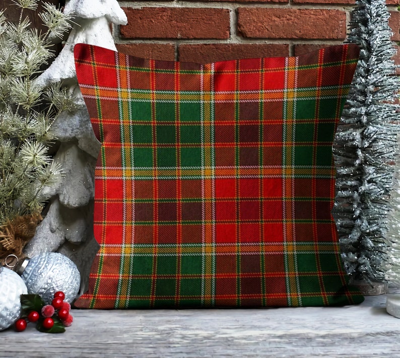 Red Green Plaid & Tartan Pillow Cover, Christmas Holiday Throw Pillow Case, Scottish Style Pattern Winter Pillow Case, Boho New Year Decor 8