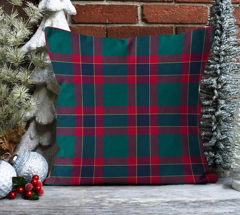 Red Green Plaid & Tartan Pillow Cover, Christmas Holiday Throw Pillow Case, Scottish Style Pattern Winter Pillow Case, Boho New Year Decor 7