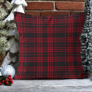 Red Green Plaid & Tartan Pillow Cover, Christmas Holiday Throw Pillow Case, Scottish Style Pattern Winter Pillow Case, Boho New Year Decor 4