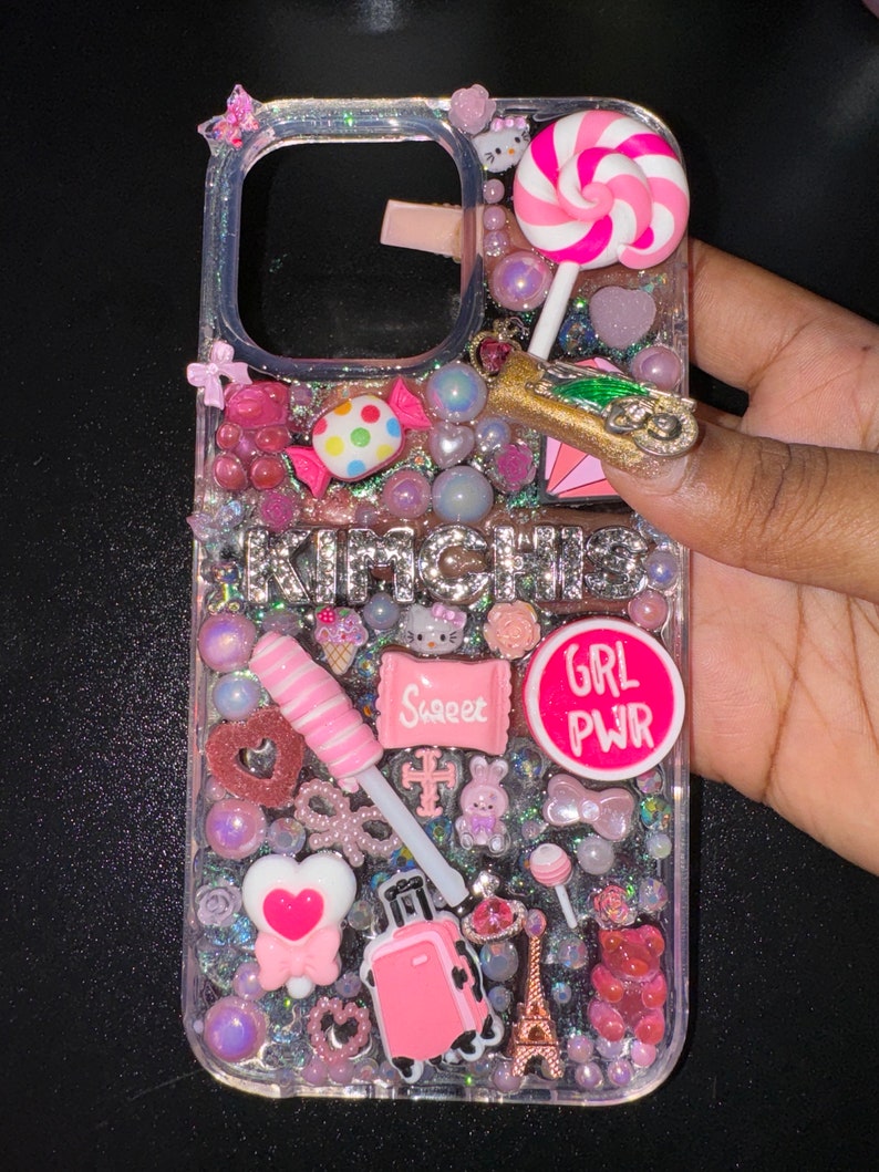 Funda para iPhone Hello Kitty Deco-den / Funda con dije personalizable imagen 2