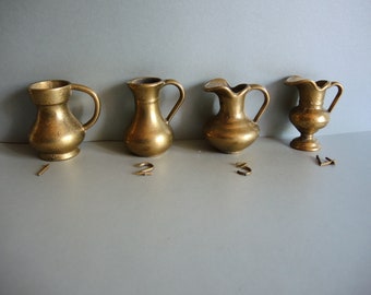 ONE!!! Vintage Solid Brass Bronze Vase with Handle / Small massive Vase / Jug Pitcher / Home cottage interior Décor / brass cup with handle