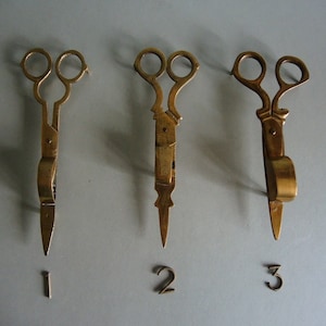 ONE! Vintage Antique Style Solid Brass CANDLE SNUFFER scissors / old interior décor / Library décor / collectible scissors / Candle holders