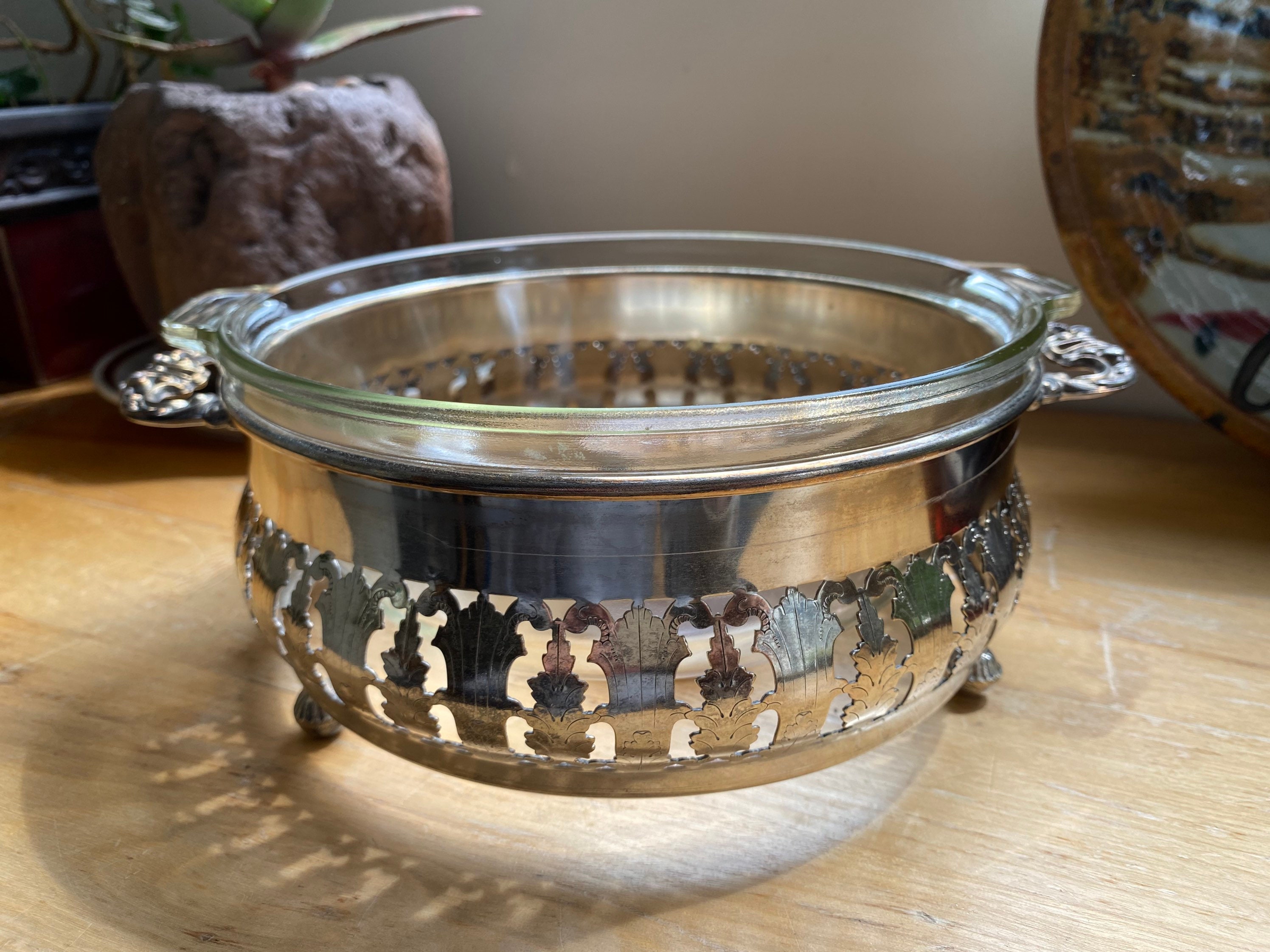Antique Pyrex Dish + Metal Serving Stand Set