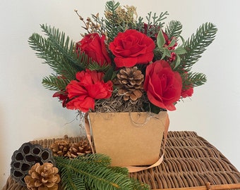 Christmas Centerpiece Red Rose,Evergreen and Pinecone, Traditional Affordable Flower Arrangement,Red Rose and Gold Flower Arrangement