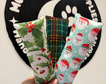 Handmade Christmas Catnip Crinkle Kicker, Sturdy Cat Enrichment Toy, Holiday Catnip Pillow