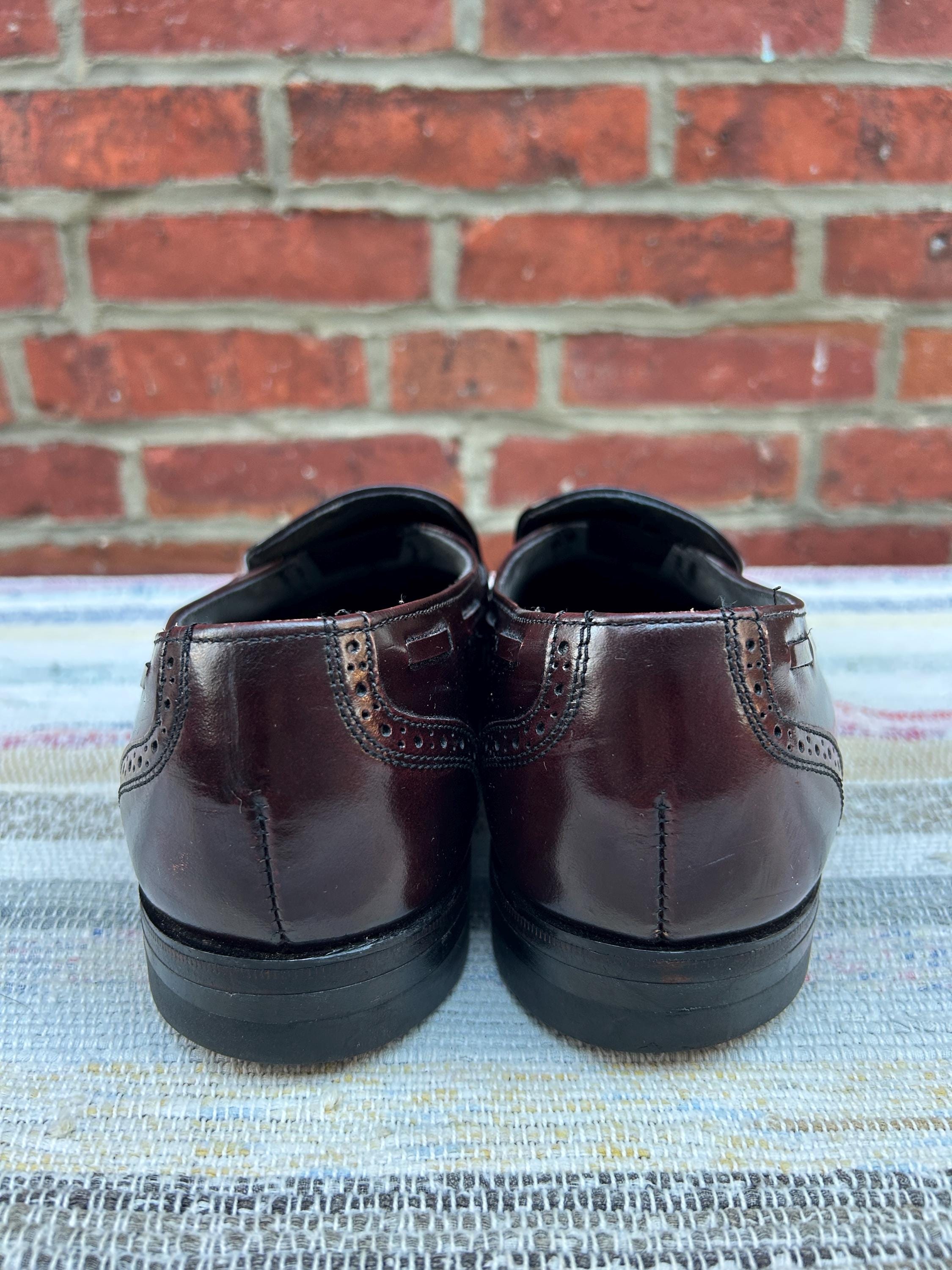 Vintage Hanover Burgundy Leather Tassel Loafers | Mens Size 