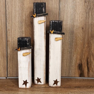 Rustic Wood Snowmen Set: Primitive Winter Holiday Decor