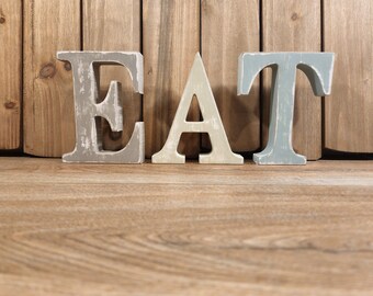 FREE STANDING WOODEN PLAQUE "EAT"wooden letters 