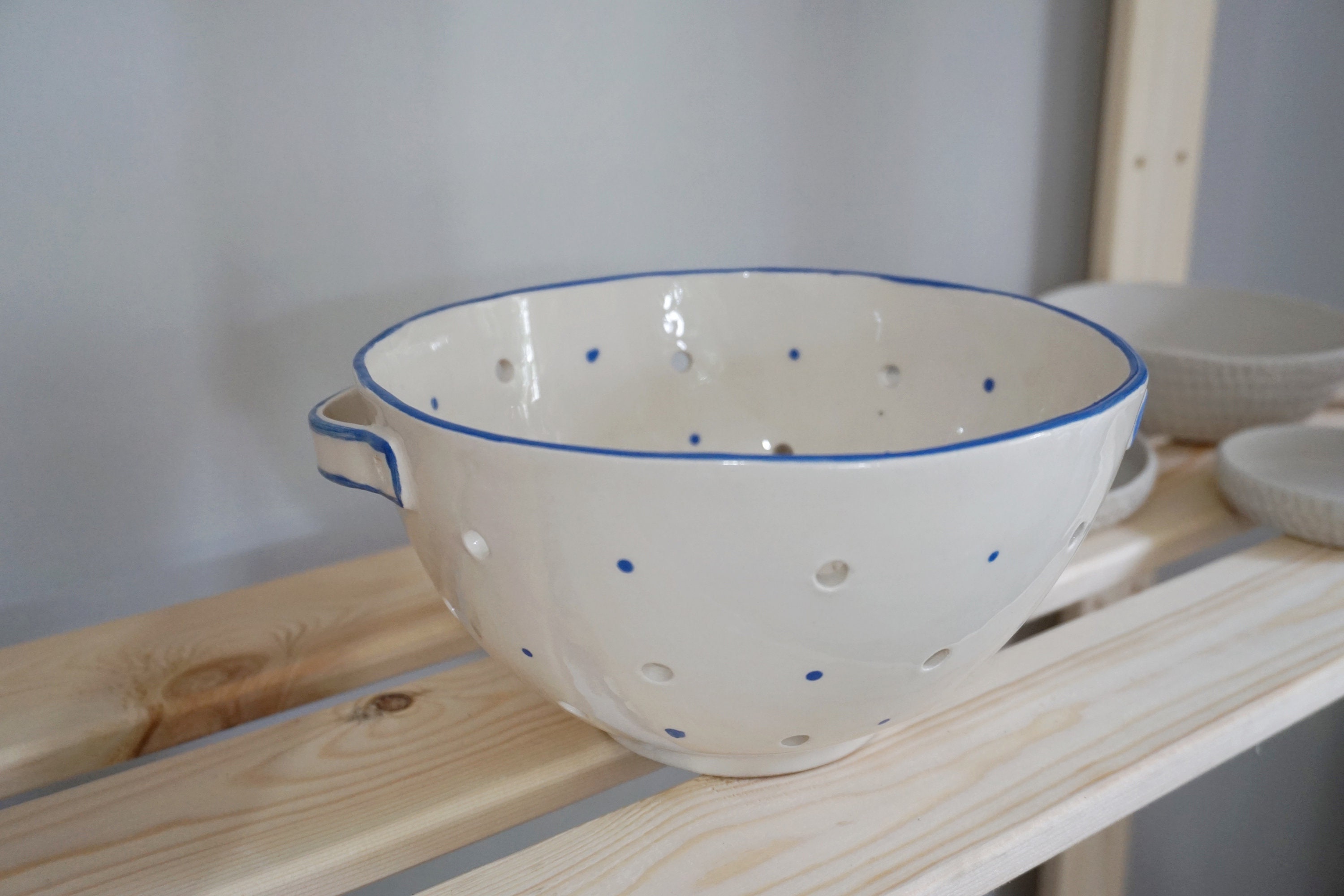 Handgemachter Weißer Keramik Colander Beerenschale Sieb Etsy