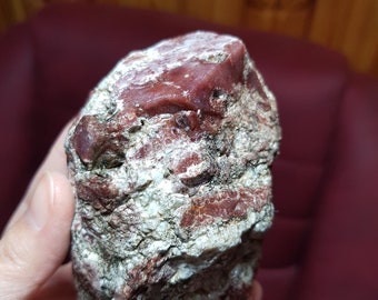 ロシア産 ルビークラスター マトリックス - 1.6 インチ - 29.73 グラム