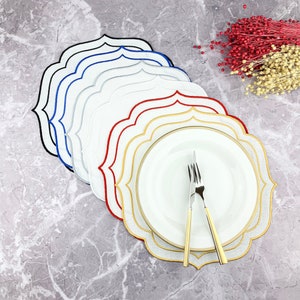 Weiße Leinen Medaillon Tischsets, bestickte Tischsets mit farbenfrohem doppelten Bogenrand für den Esstisch, Wohndekor, Weihnachtsgeschenk