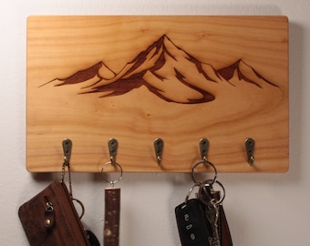 Portachiavi con silhouette di montagna, portachiavi, in legno massello di ciliegio, organizer per chiavi antico