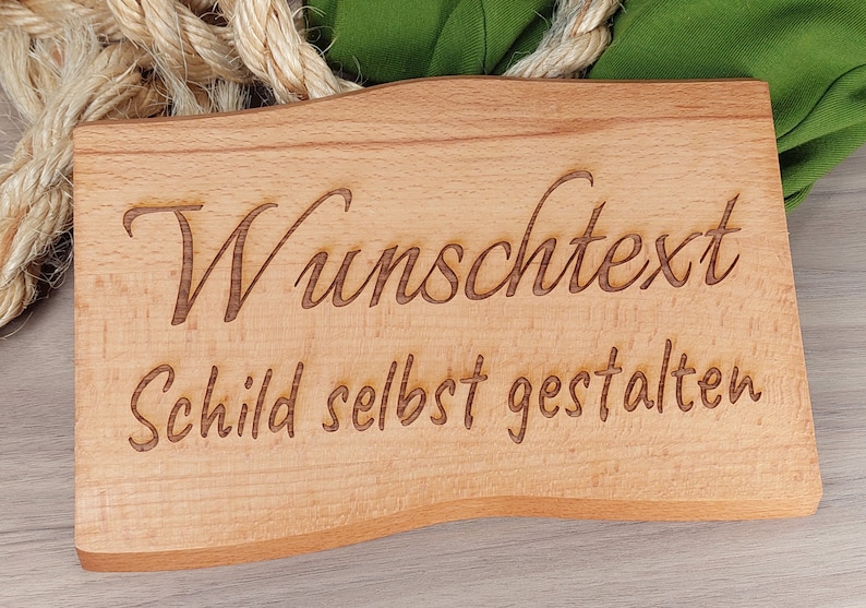 Wunschtext Schild personalisiert aus Holz mit Gravur selbst gestalten Buche Massiv Holzschilder 23 45 cm Bild 1