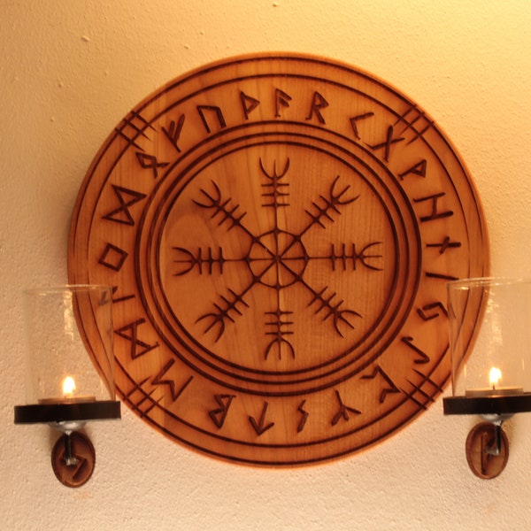 Disque d’autel boussole runique Vegvisir 3D gravure décoration murale avec bougeoirs et verres en bois de cerisier massif 30 cm