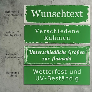 Może przedstawiać: Zielone prostokątne znaki z białym tekstem. Znaki brzmią "Wunschtext", "Verschiedene Rahmen", "Unterschiedliche Größen zur Auswahl" i "Wetterfest und UV-Beständig". Na szarym tle.