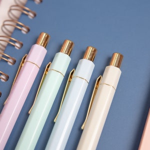 Caneta Esferográfica Hexagonal Pastel e Dourada | Caneta linda pastel | Tinta Preta | Escritor suave | Belo presente adicional de cortesia