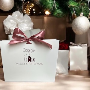 Personalised Christmas Gift Bag, Graduation Gift Bag , Goody Bags For Her, Birthday Bags, Mum Gift Bag, Wedding Gift, Personalised Bag