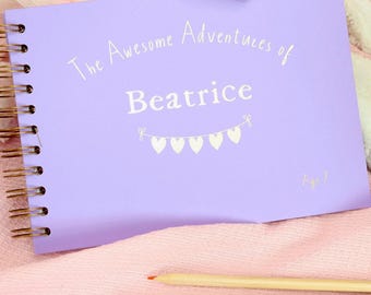 Álbum de recortes personalizado con banderines / Libro de recuerdos infantil tamaño A5