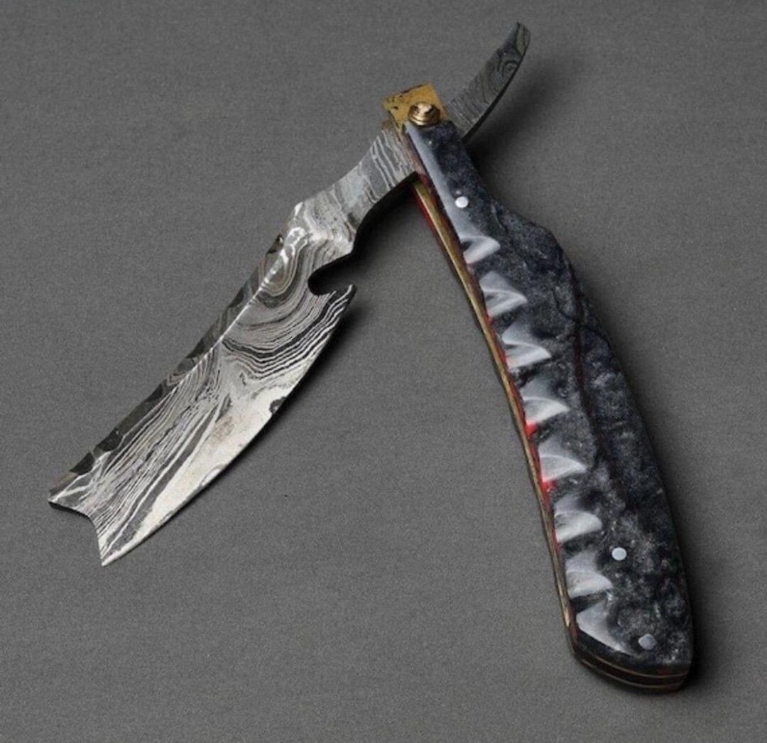 Crocus Steel Razor Custom Damascus Steel Straight Razor – Textured Black Handle With Brass ...