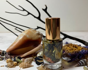 Shining Sea: Venus in Pisces Planetary Magic Ritual Oil