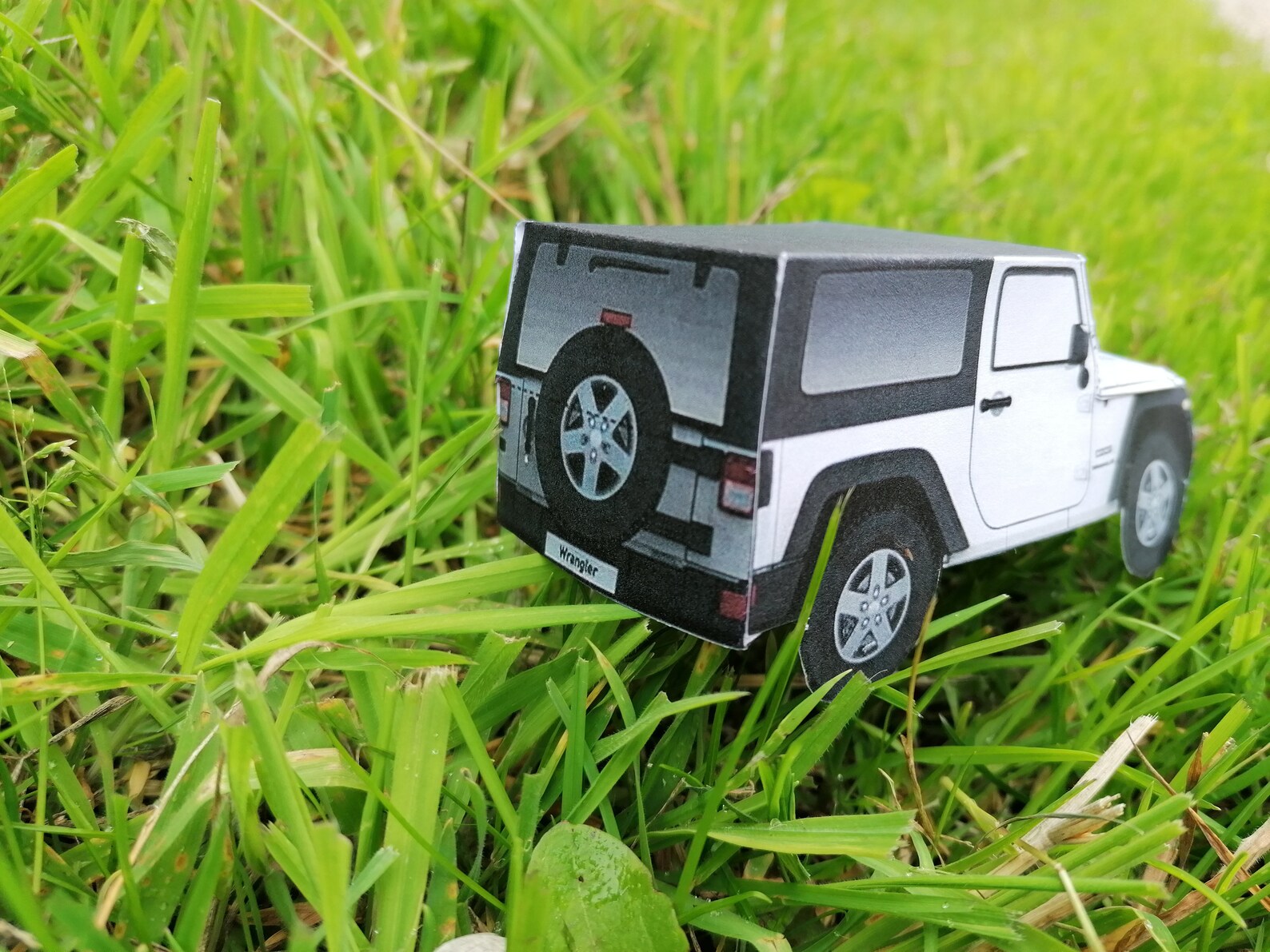 DIY Printable Jeep Wrangler Papercraft Jeep Printable Etsy diy-printable-jeep-wrangler-papercraft-jeep-printable-etsy