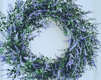 Couronne de lavande pour porte d'entrée, emballée dans une toile de jute, décoration printemps-été