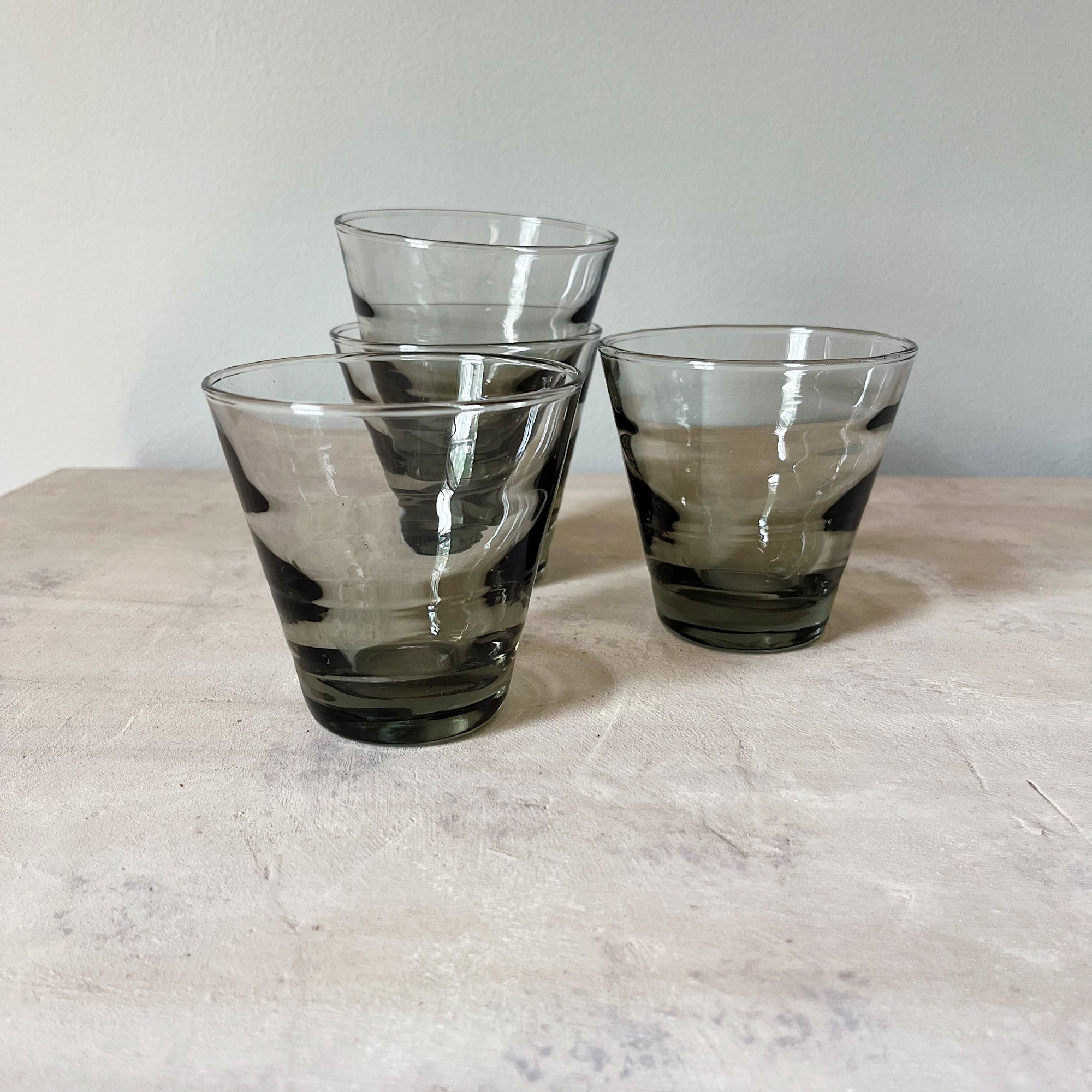 INSETLAN Vintage Glassware Arch Design Glass cups Set of 4, Fashioned  Ripple Glassware Highball Glas…See more INSETLAN Vintage Glassware Arch  Design
