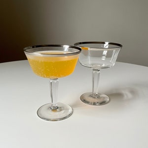 Set mit 4 Lenox Solitaire Style Platinum Rim Champagne Coupés