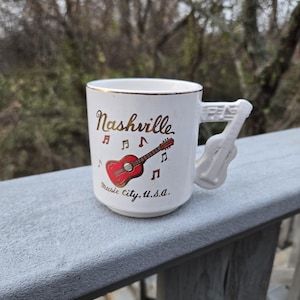 Vintage Nashville, TN Souvenir Mug