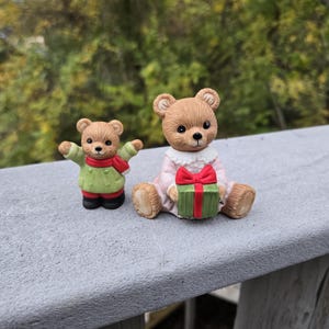Vintage Homco Bear Figurines