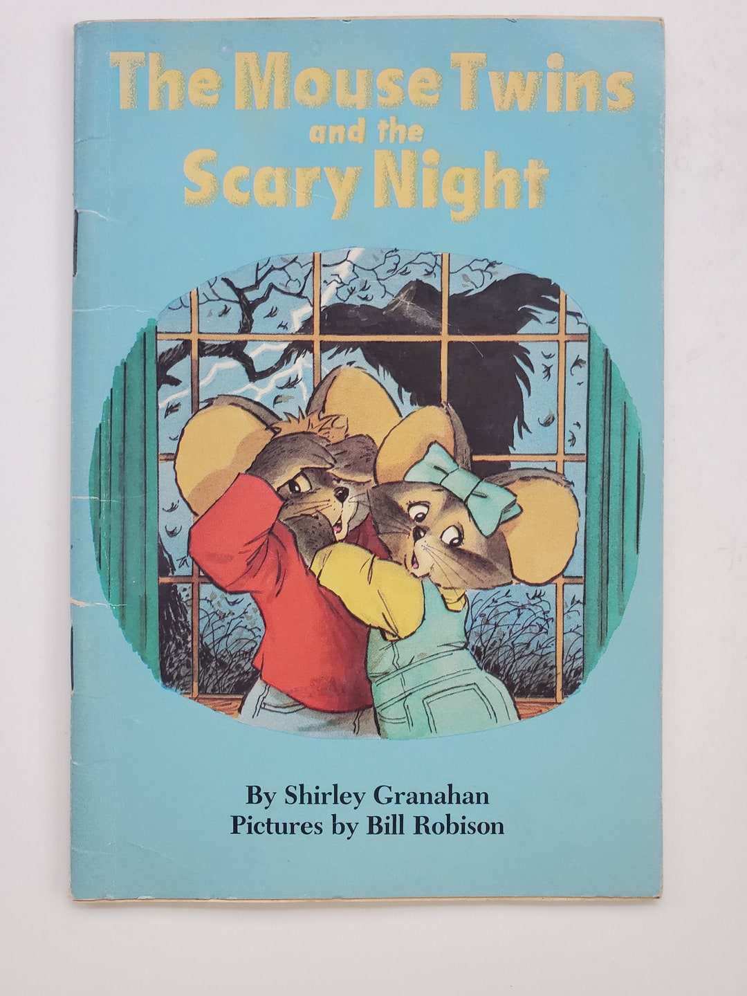 The Mouse Twins and the Scary Night by Shirley Granahan 1982 Softcover ...