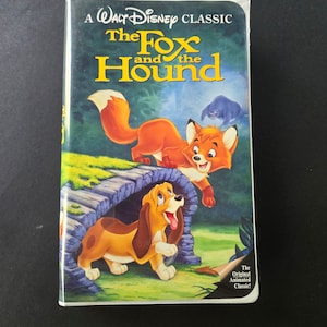 Walt Disney&#39;s Classic Fox and the Hound VHS Tape - 1994 Black Diamond Edition