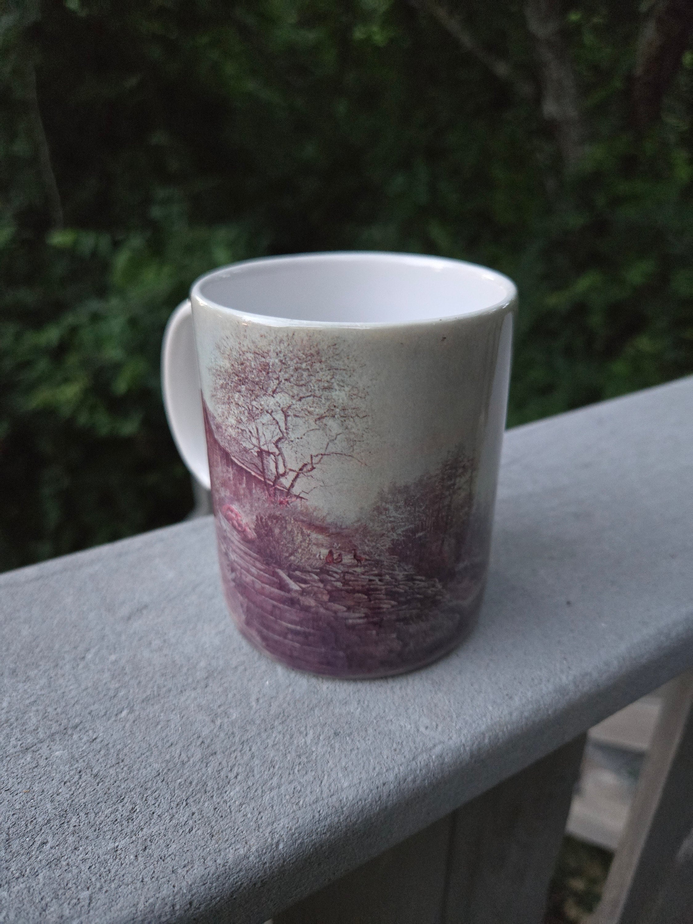 Taza vintage de primavera de los Apalaches