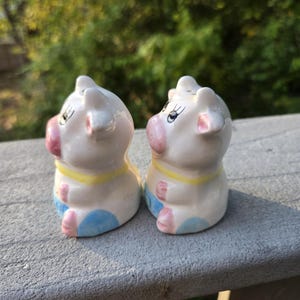 Vintage Ceramic Cow Salt & Pepper Shakers