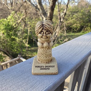 Vintage Paula 1972 "World's Greatest Grandma" Sammelfigurine