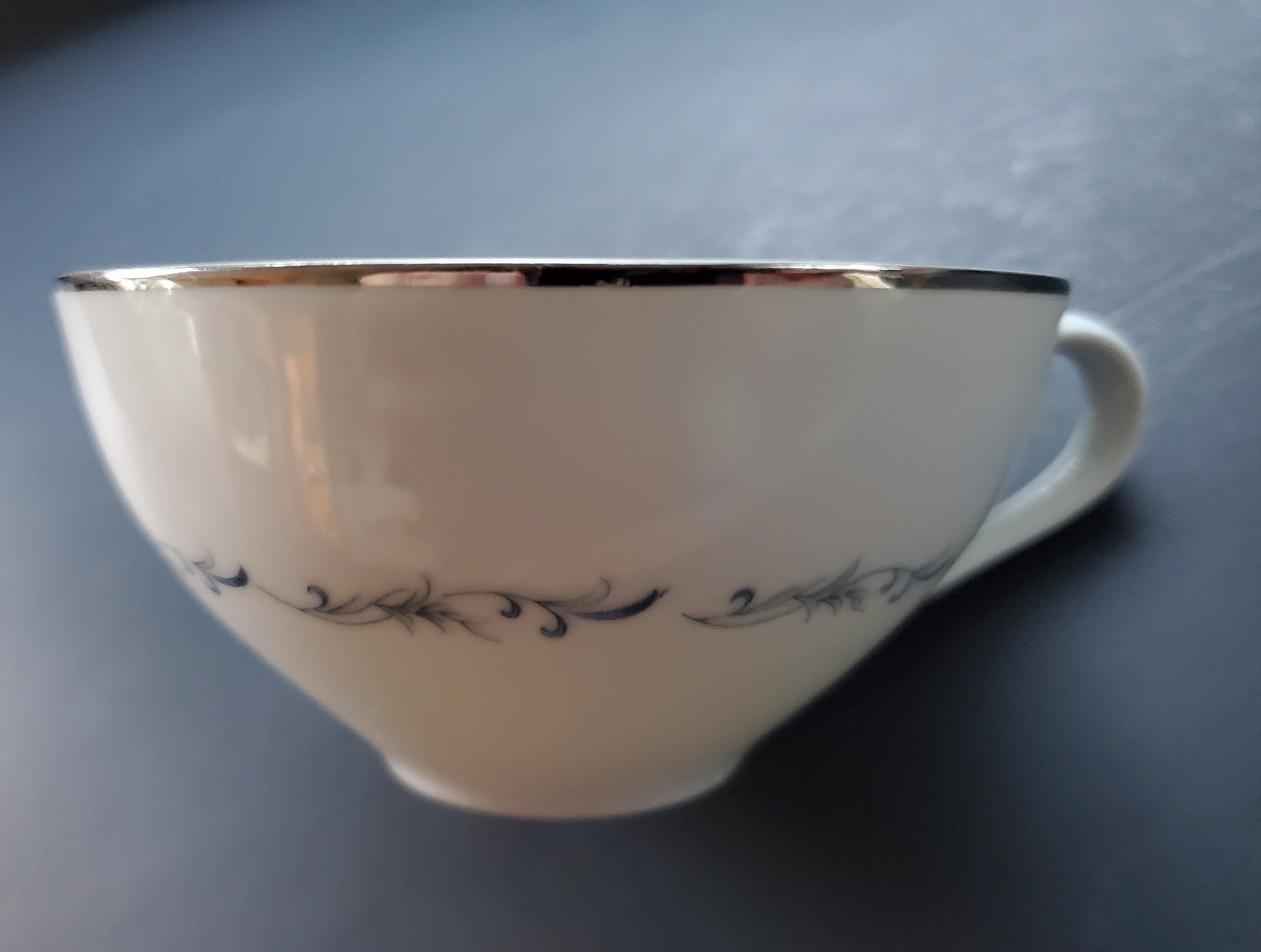Vintage Mt. Hira Fine China Blue Trells Cups - Made in Japan