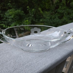 1930&#39;s Depression Era Etched Glass Relish Dish